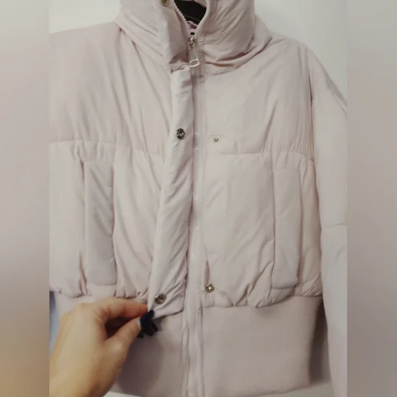 Forever 21 Women's Pink Puffer Jacket - Picture 10 of 11